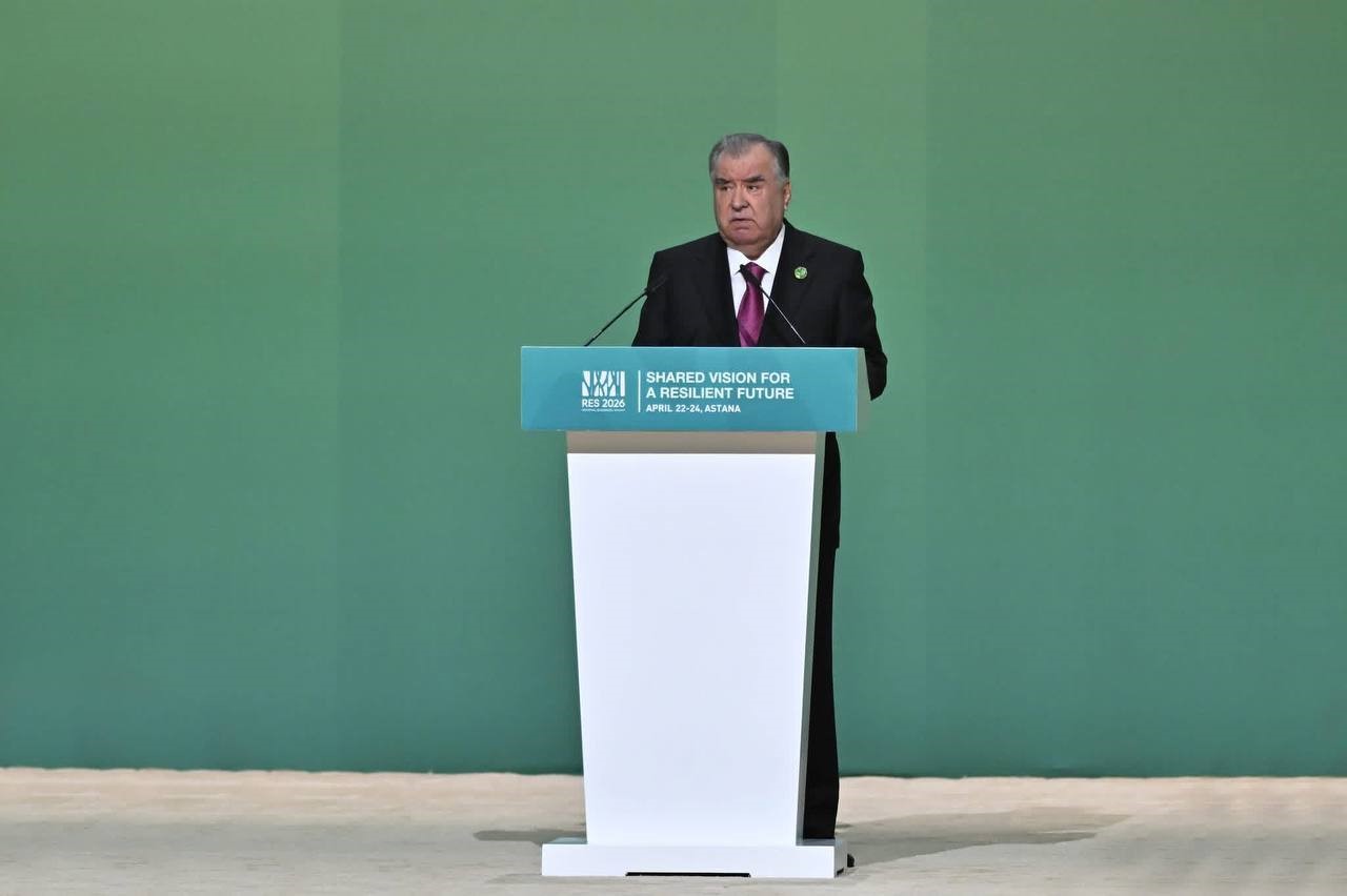 ҶОИЗАИ БАЙНАЛМИЛАЛИИ ПРЕЗИДЕНТИ ҶУМҲУРИИ ТОҶИКИСТОН ДАР СОҲАИ ОБ ҲАМЧУН  АБЗОРИ ТАҲКИМИ ДИПЛОМАТИЯИ ОБ 